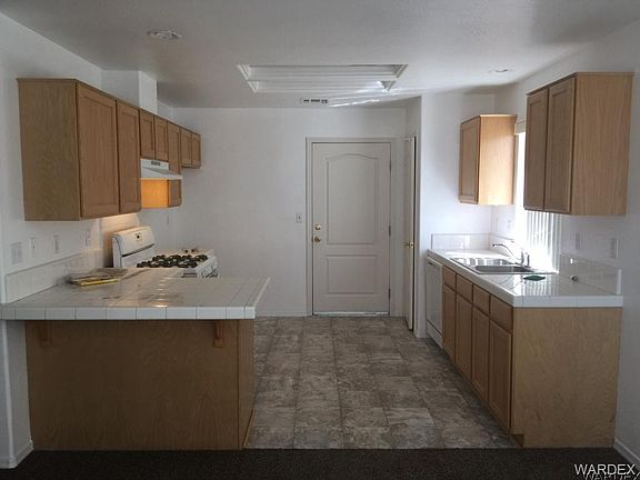 2nd image of 4915 S Via Colinas Dr