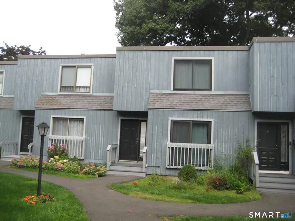 403 Plymouth Colony #403, Branford, CT 06405