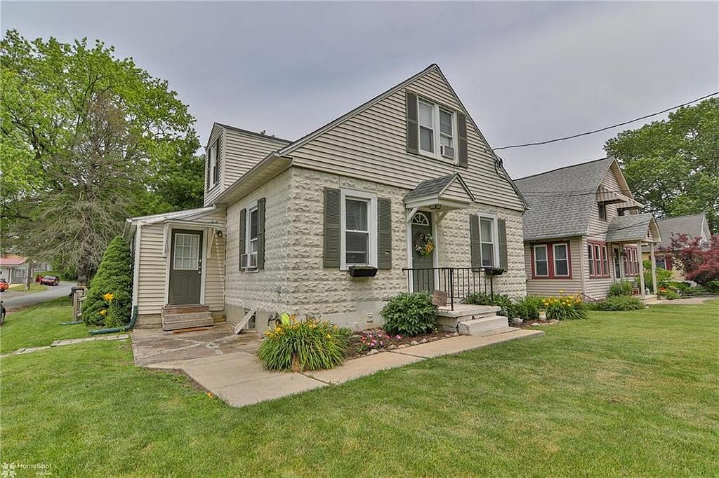 57 Tatamy Rd, Nazareth, PA 18064 Zillow