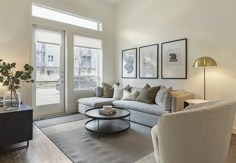 Bell CityLine I — Photo 3