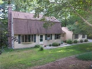 2nd image of 12 Trowbridge Dr