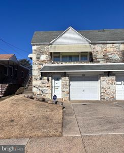 789 Cinnaminson St, Philadelphia, PA, 19128