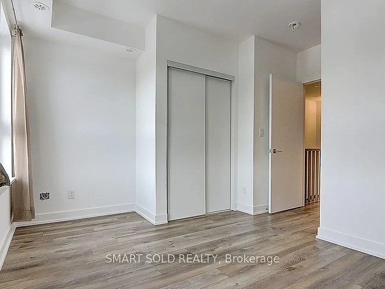 2100 Bridletowne Cir #306 — Photo 8