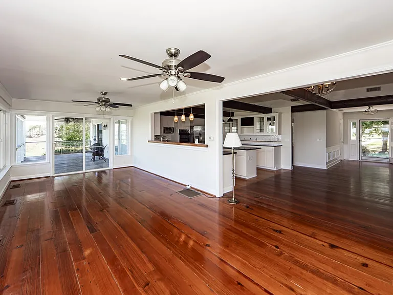 923 River Rd — Photo 30