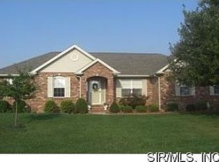 2255 Mallard Bend Ct, Shiloh, IL 62221