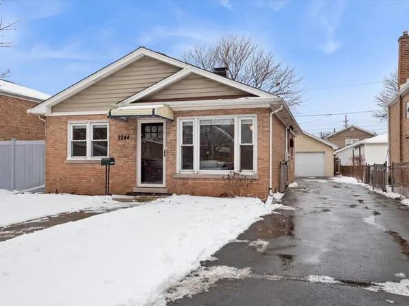 2244 Elm St, River Grove, IL 60171