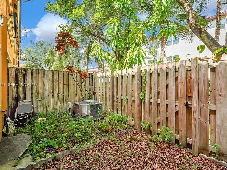 2641 SW 120th Ter #205-2 — Photo 33