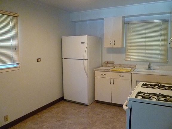 5th image of 163 Nanti St