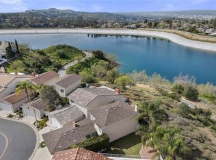 900 S Ridgecrest Cir, Anaheim, CA 92807