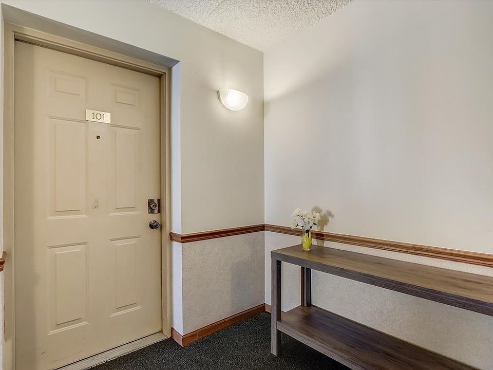 3640 186th St APT 101, Lansing, IL 60438 | Zillow