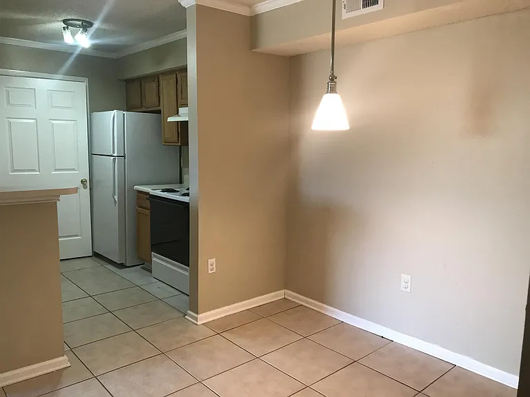 4070 Dancing Cloud Ct #171 — Photo 3