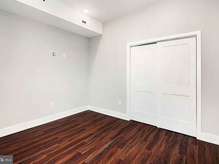 1527-29 Ridge Ave #1B — Photo 19