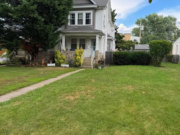 115 W Brown St, Norristown, PA 19401