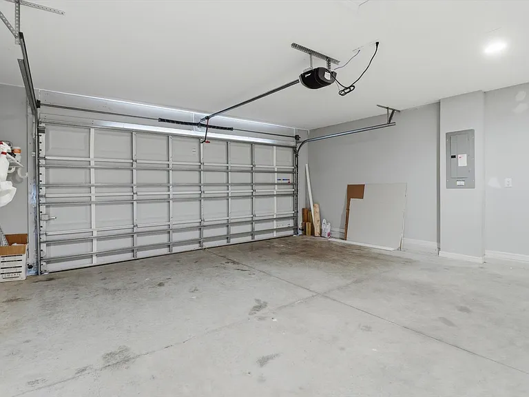 2584 SW 154th Ln — Photo 25