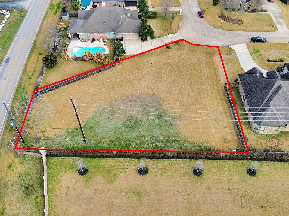 1st image of 33231 Worthing Ln