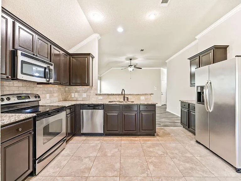 209 Rawhide Way — Photo 10