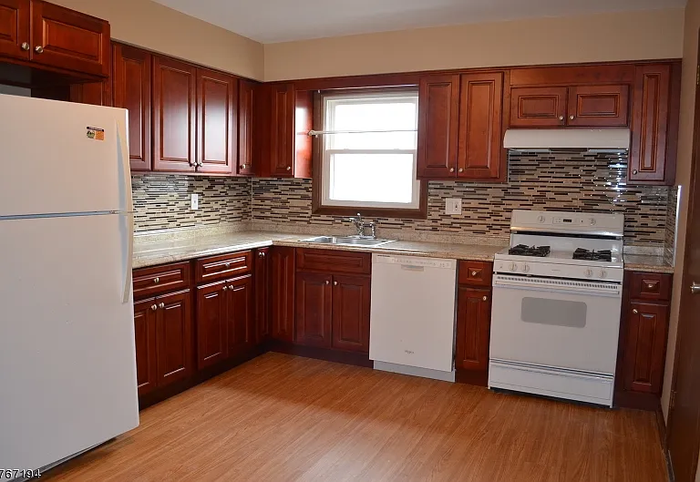 245 Orchard St — Photo 3