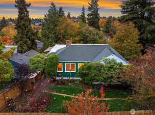 6833 47th Ave NE, Seattle, WA