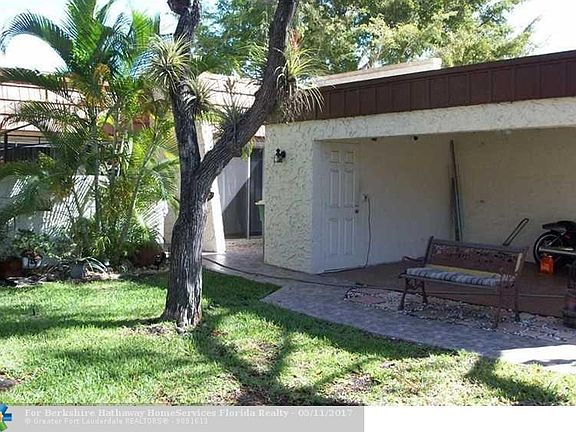 3rd image of 9915 NW 66th St #C21