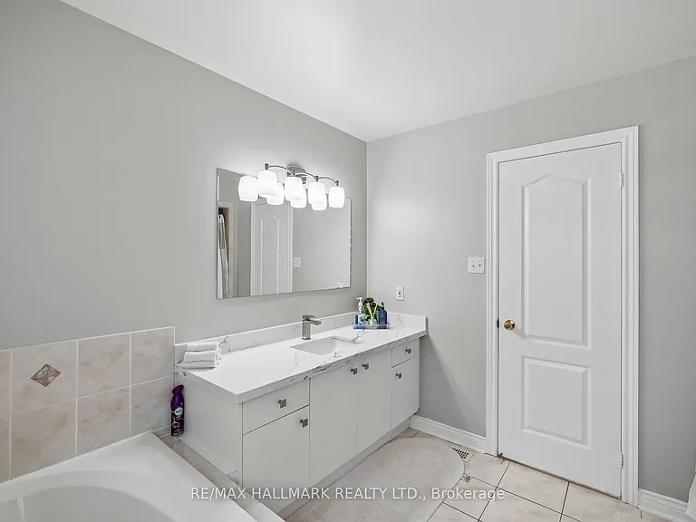 43 Nobbs Dr — Photo 28
