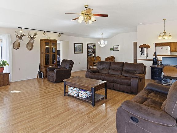 4th image of 7449 Farm Road #2280