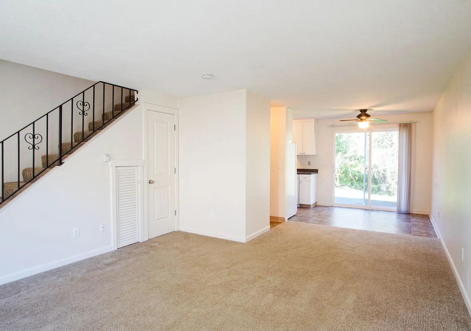 Spacious Corner Townhome with Private Patio + Parking! — Photo 3