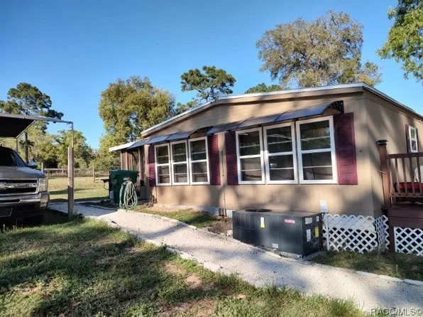 642 W Kuhns Ln, Lecanto, FL 34461