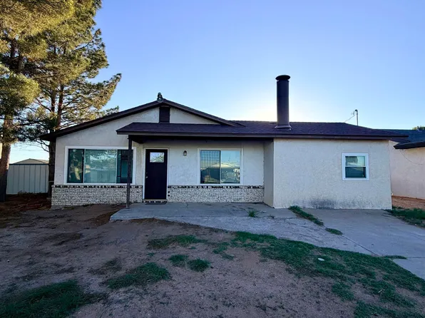 827 S 4th St, Jal, NM 88252