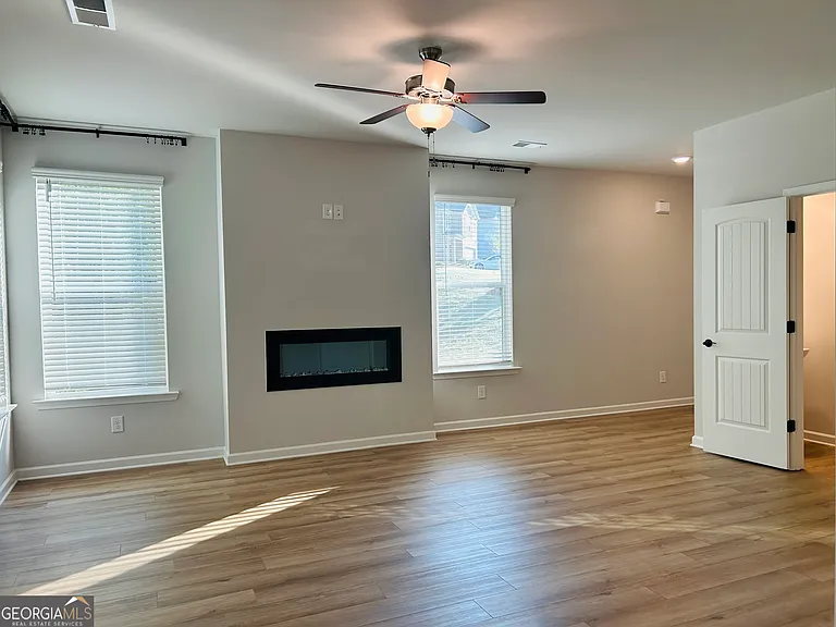 143 Chapel Hill Pkwy — Photo 8