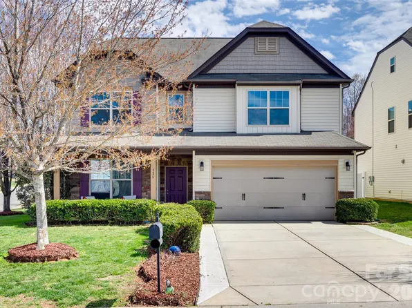 526 Danson Dr, Fort Mill, SC 29715