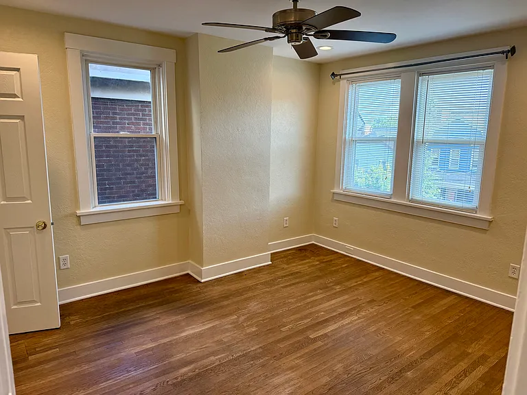 440 Eureka St — Photo 9