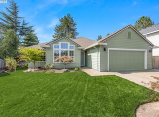 13102 SE Terra Cascade Loop, Happy Valley, OR 97086