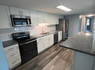 977 Erie Rd APT A, Quakertown, PA 18951