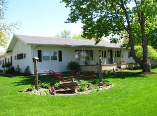 338 N Missouri St, Atwood, IL 61913