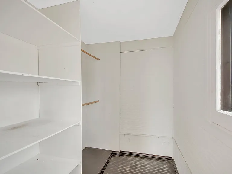 2600 University Ave NE #2 — Photo 2