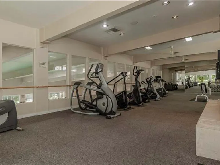 276 Tradewinds Dr #12 — Photo 37