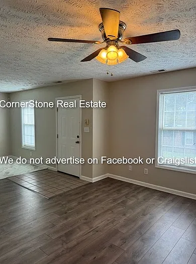 2 bed, 2.0 bath, 1015 sqft, $1,125 — Photo 2