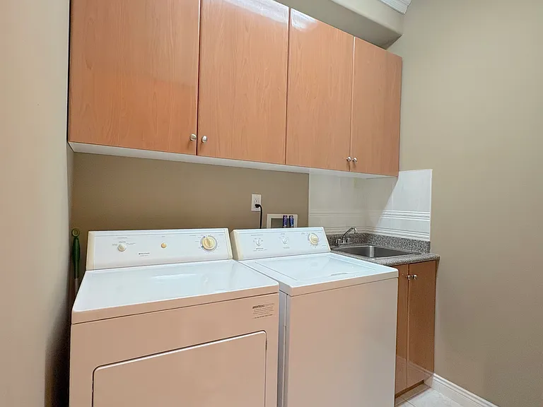 3065 Yellowcedar Pl #BMT — Photo 13