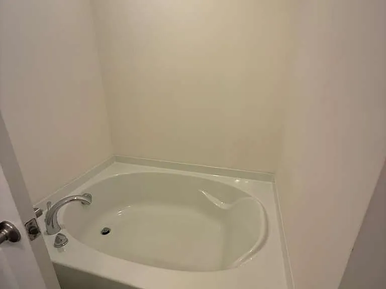 2100 Solana Woods Dr — Photo 16