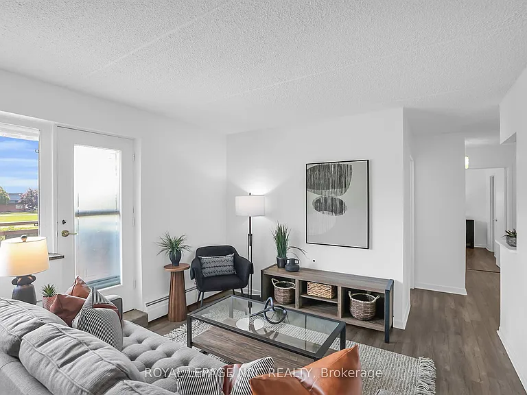 196 Scott St #208 — Photo 12