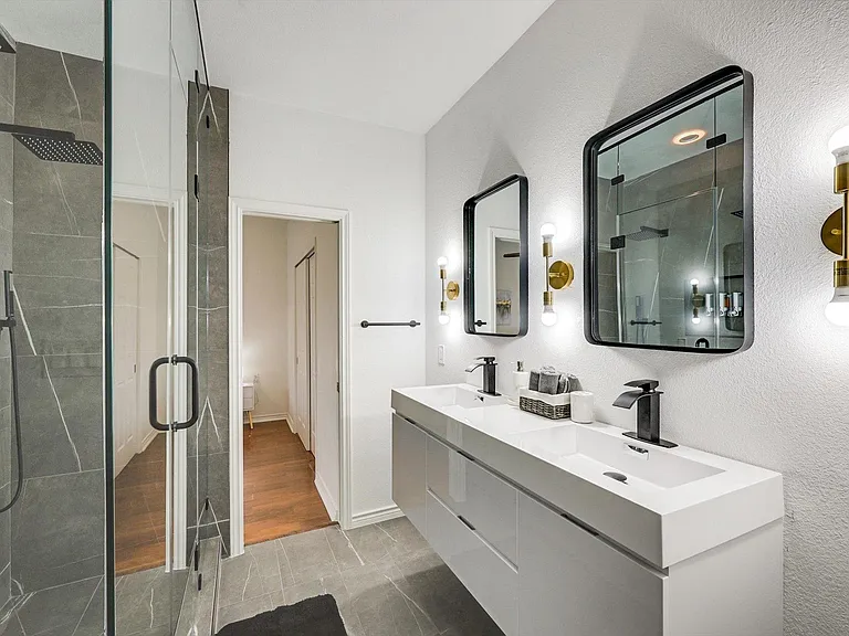 3913 Baywatch Dr — Photo 23