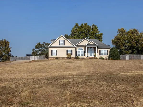 858 Blackman Rd, Pendleton, SC 29670