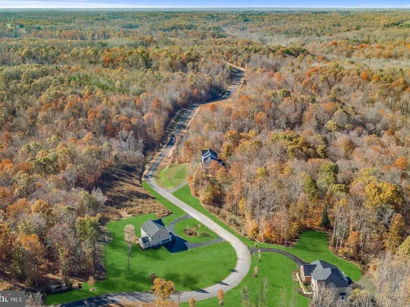 Livingwood Ct, Fredericksburg, VA 22405