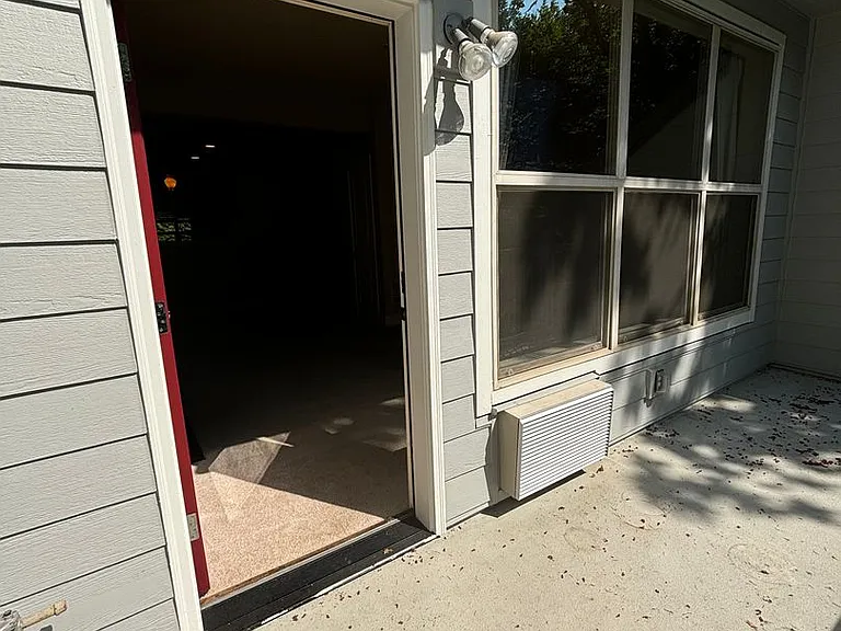 2145 NE 50th Way — Photo 39