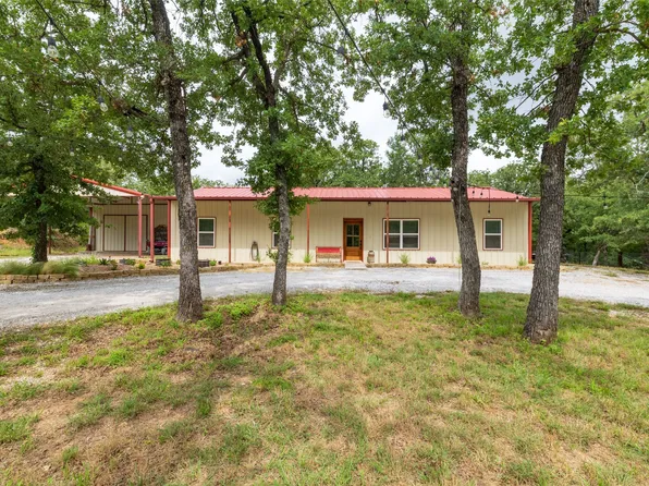 891 County Road 3592, Paradise, TX 76073