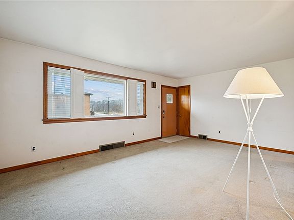5th image of 131 Ohara St