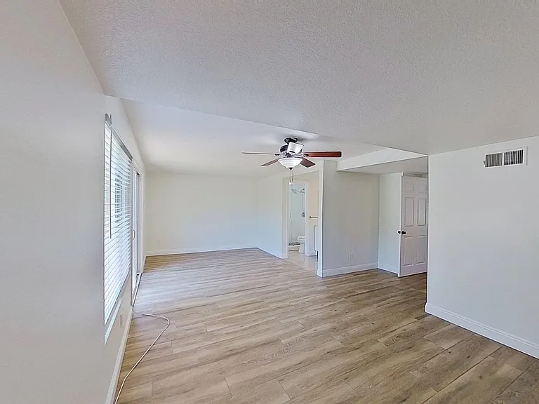 9092 Brabham Dr — Photo 6