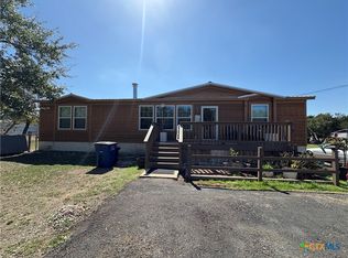 371 Moosehead Rd, Spring Branch, TX 78070