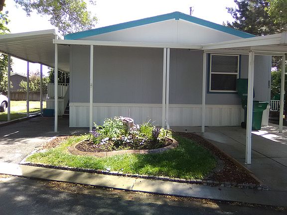 3rd image of 226 E Crusader Dr