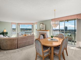 1065 Quayside Dr, New Westminster, BC
